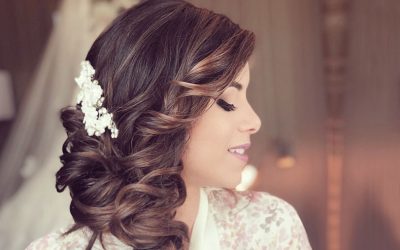 CÓMO OFRECER A UNA NOVIA EL MEJOR SERVICIO EN PELUQUERÍA