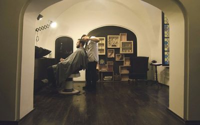 CINCO PUNTOS PARA QUE PUEDAS REINVENTARTE COMO PROFESIONAL PELUQUERO