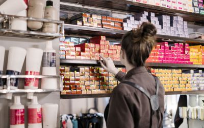 ¿CÓMO OPTIMIZAR EL ESPACIO Y TAMAÑO DE TU ALMACÉN EN LA PELUQUERÍA?