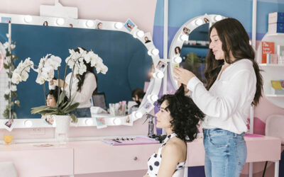 ¿CÓMO VENDER MÁS PRODUCTOS EN EL SALÓN?